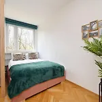 Apartmán Powisle Solec Centre! Private Parking