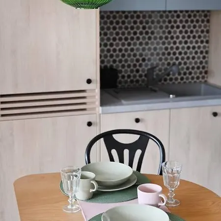 Apartman Powisle Solec Centre! Private Parking Varsó