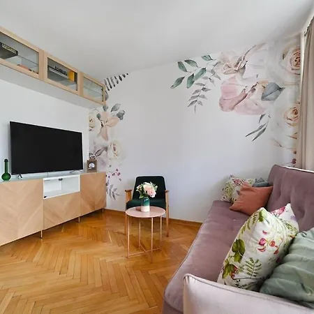 Powisle Solec Centre! Private Parking *